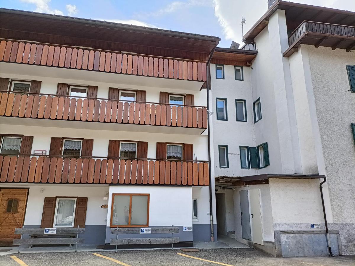 Casa Paola Apartment Pozza di Fassa Bagian luar foto