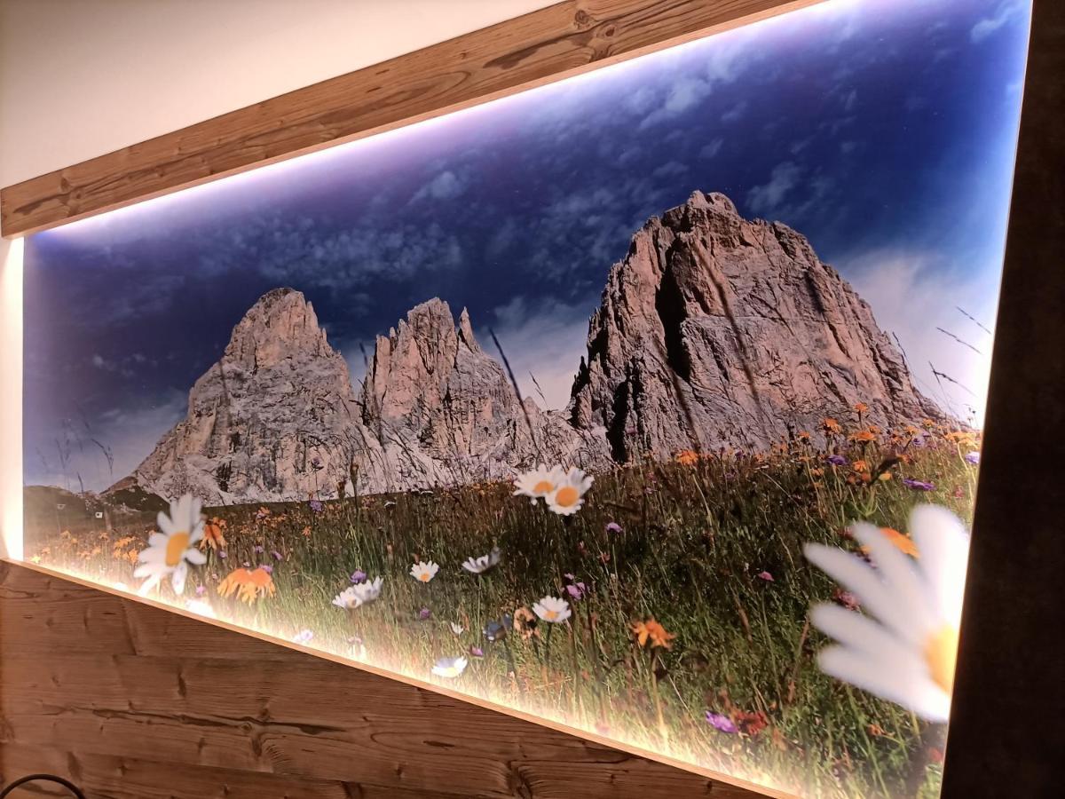 Casa Paola Apartment Pozza di Fassa Bagian luar foto