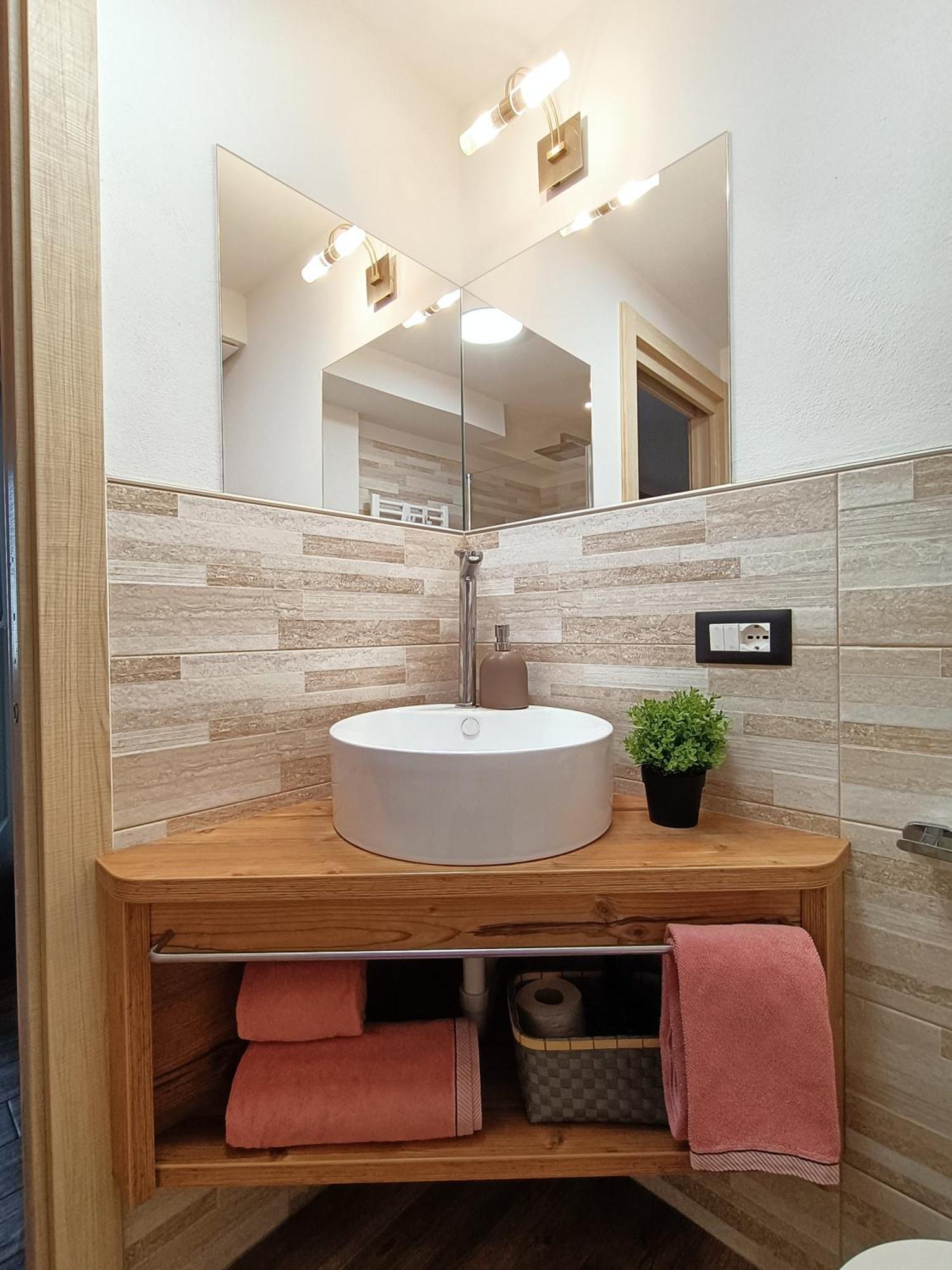 Casa Paola Apartment Pozza di Fassa Bagian luar foto